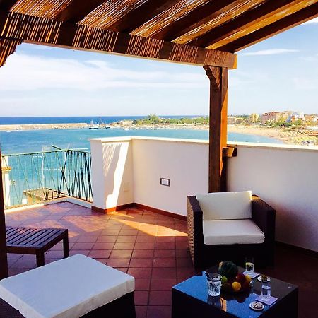 Solarium Achilles Apartment Giardini Naxos Ngoại thất bức ảnh